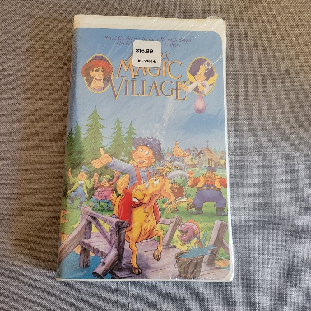 Aaron's Magic Village VHS  Isaac Bashevis Singer Clamshell VERY RARE NEW
